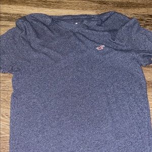 Hollister 4 shirt bundle